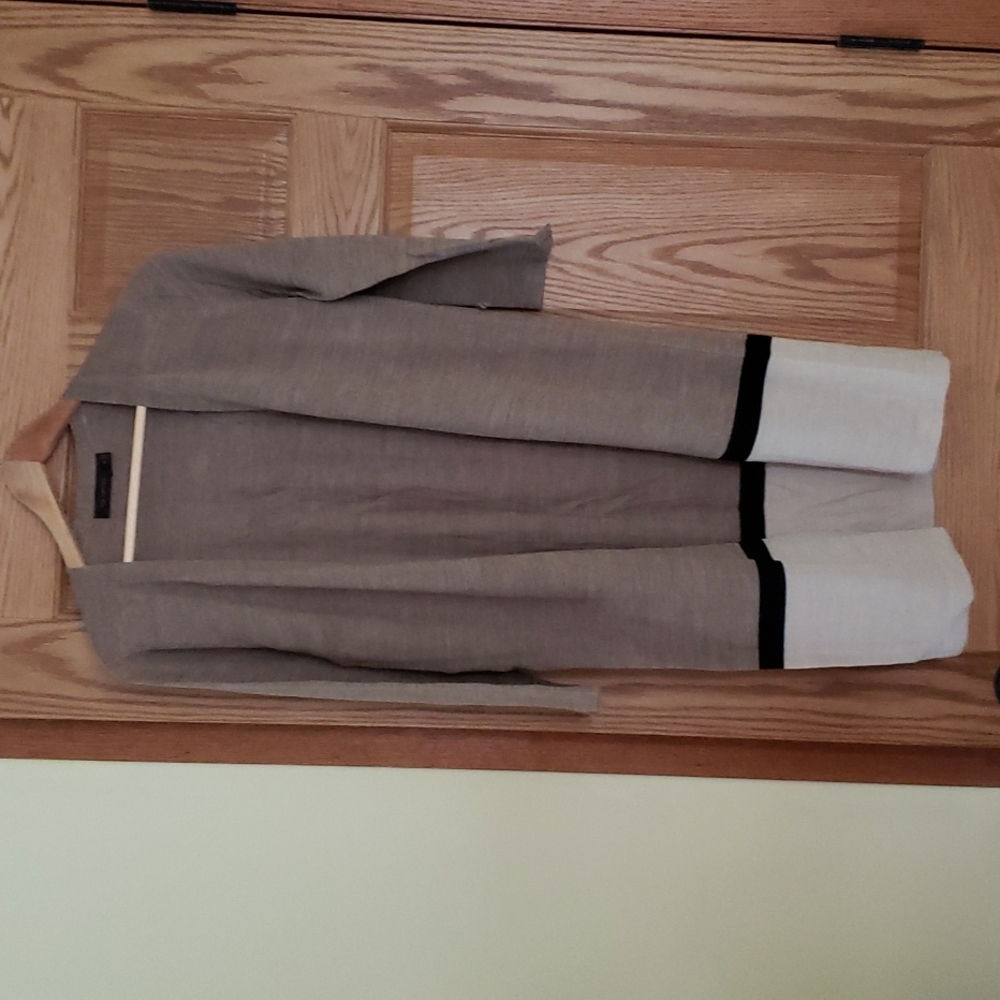 NWOT Limited Cardigan, SzM